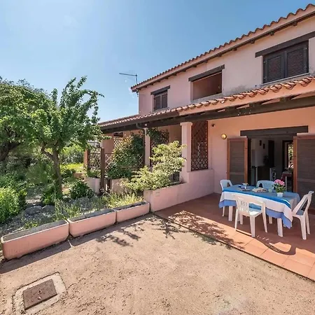 Perfectly Located Flat In *